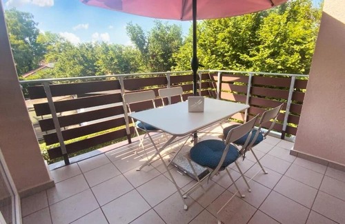 Balatonfenyves Apartment | TópART Apartman I: Apartment with garden view