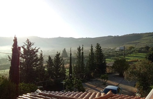 Santa Elisabetta Cottage | Country house set in a peaceful valley 20 minutes from the city of Agrigento.