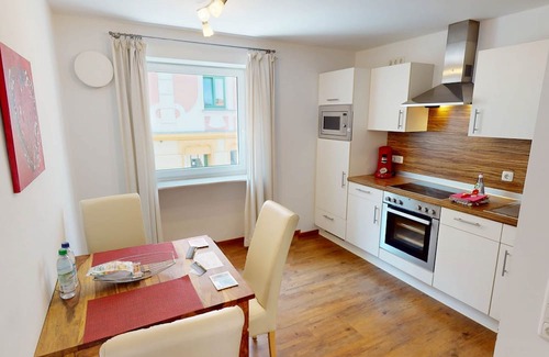 Bad Aibling Apartment | Suite 3+4/entire 1st floor 3,5 rooms with 2 balconies.