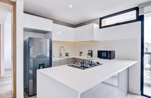 San Patricio Apartment | Remarkable 1BR Balcony in Santa Barbara