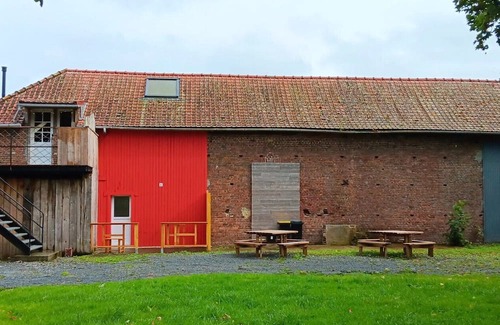 Franleu House | Holiday Home 'La Pause Picarde - Baie De Somme' with Private Terrace, Shared Garden and Wi-Fi