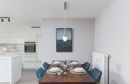 Leinfelden-Echterdingen Apartment | Deluxe apartment for up to 6 people I Near the trade fair and airport