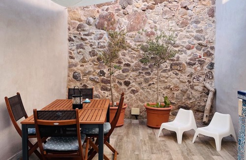 Sant'Antioco House | Holiday Home in Sant'Antioco