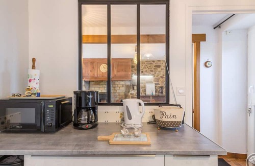 Reville Cottage | Comfortable house in Réville with garden and parking