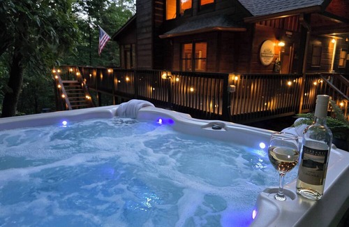 Ellijay Cabin | Serene Ellijay Cabin w/Hot Tub, Firepit, and Sauna