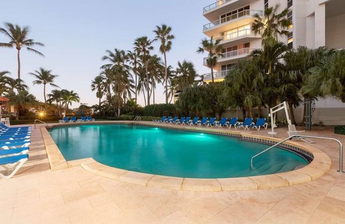 Mid Beach House | Beachside Getaway with Stunning Atlantic Views Near Miami Beach Boardwalk