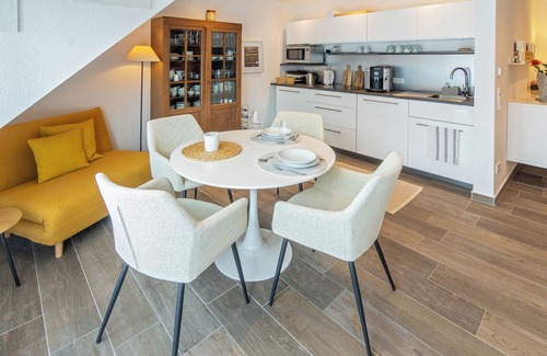 Westeraccumersiel Apartment | Experience happy times - live centrally, enjoy peace and quiet