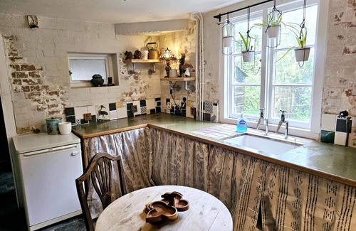 Calverleigh Apartment | The Annexe - Lurley Manor