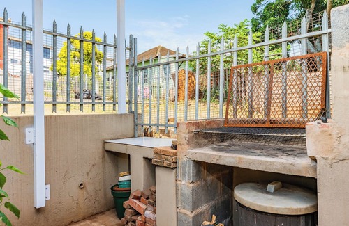 Durban North House | 4-bedroom house in charming Durban North with WiFi, AC. Start your vacation now