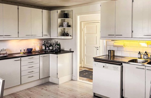 Skaerhamn House | 4 star holiday home in Skärhamn