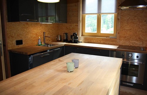 Kaprun Ski Chalet | Chalet with Views, Privacy & Fire in Kaprun