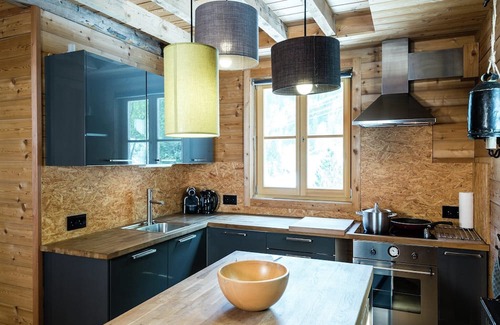 Kaprun Ski Chalet | Chalet with Views, Privacy & Fire in Kaprun