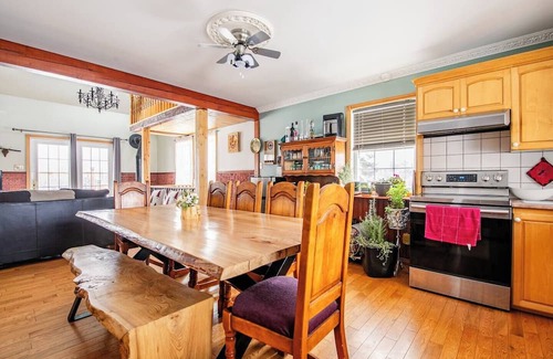 Chartierville House | The Enchanted Domain CITQ 305396#1 SPA and ATV"