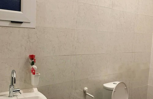 Assinie Bed & Breakfast | Chambre Anodi: idyllic setting with breakfast