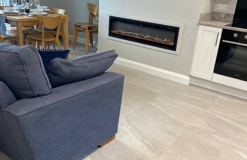 Coleraine Cottage | Peaceful countryside escape with hot tub and outstanding countryside views