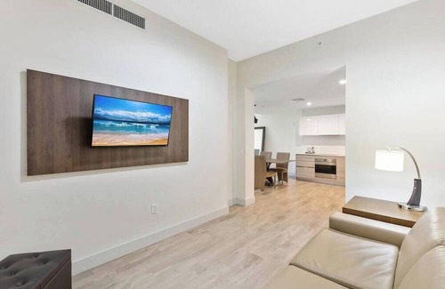 Hollywood Apartment | Amazing condo in Hollywood Beach