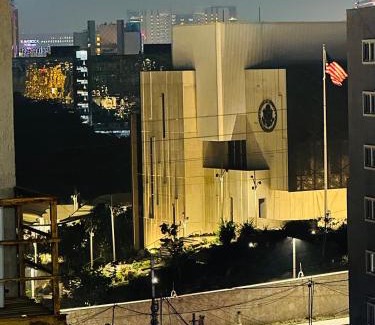 Hyderabad Apartment | Luxury ModerN 1BHK US Consulate