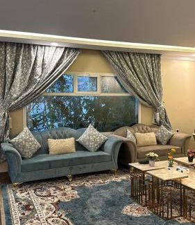 Taif Ski Chalet | شاليه باقه ورد الطائف