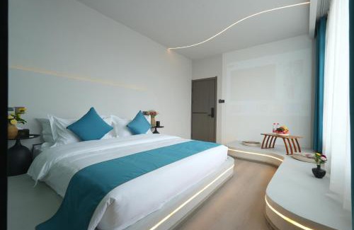 Gucheng House | 麓徕精品客栈