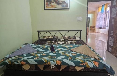 Alambagh Apartment | 3 BHK in Krishna Nagar Lucknow LKO401L