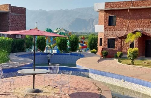 Abu Road Hotel | Mount down Resort