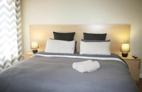 Garsfontein Hotel | Time Square Tranquil Suites