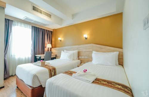 Nai Muang Hotel | Porpiang Hotel - โรงแรมพอเพียง