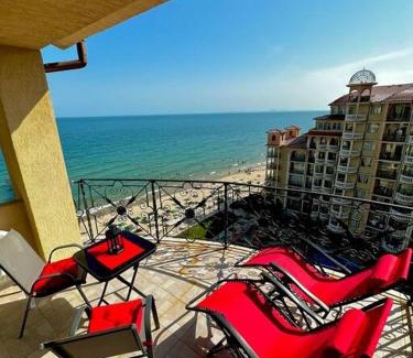 Elenite Apartment | SeaBreeze Retreat (Andalusia)