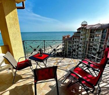 Elenite Apartment | SeaBreeze Retreat (Andalusia)