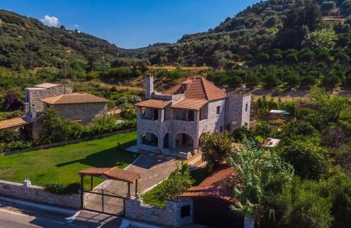 Agia Villa | Villa Vicina - In Platanias and 4min by the beach