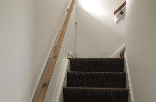 Two bedroom house , in a lovely neighbourhood, with a lot amenities around