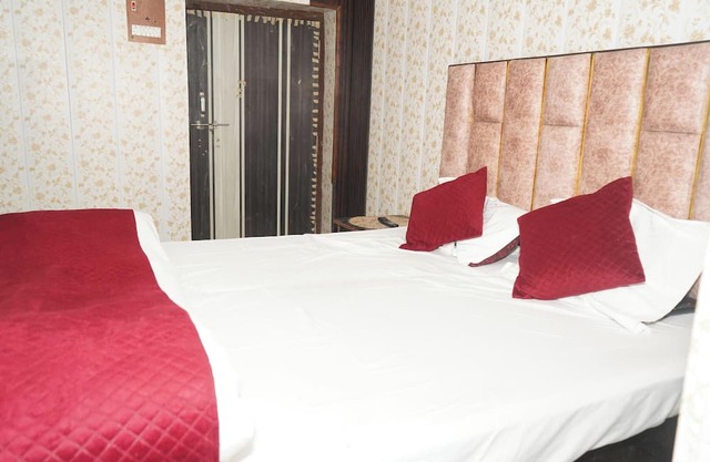 Hotel Ambassador Grand