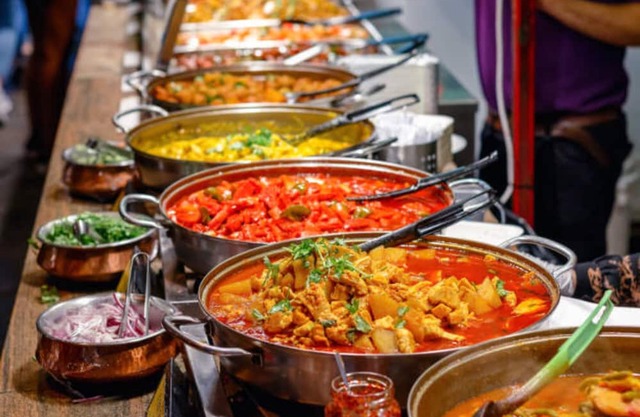 Fabhotel Radha Rani Residency