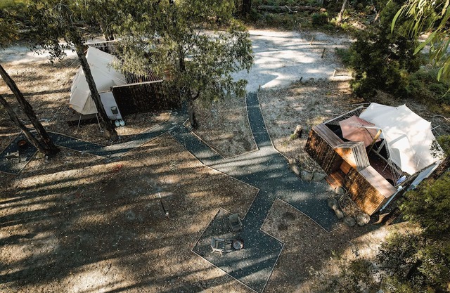 Gippsland Glamping Escapes - Tent 2