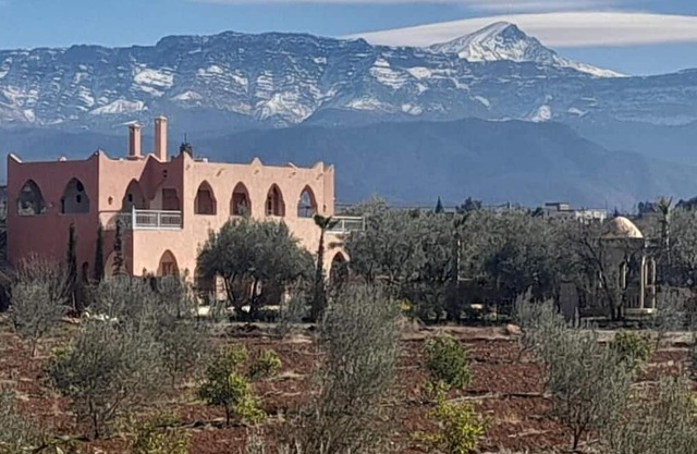 Villa Jnane Az Zatr - A luxurious experience