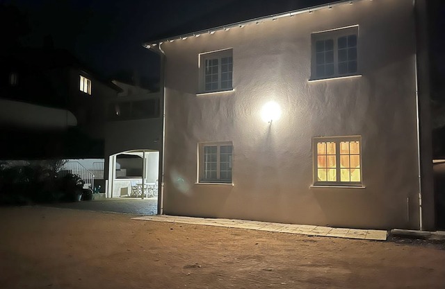 Exceptional 2 bedrooms | 2 bathrooms | Secure | Ground level | Garden | parking