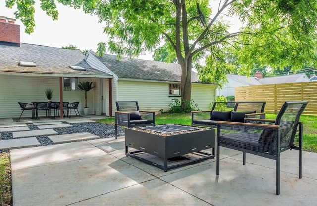 Mid-Century Modern 3-bedroom House in the heart of Pittsford!