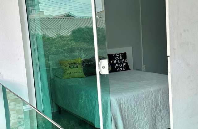 Quarto Confortável em Casa Grande