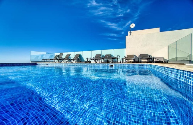 Tala Sea View 201 - Two Bedroom Apartment, Sleeps 4