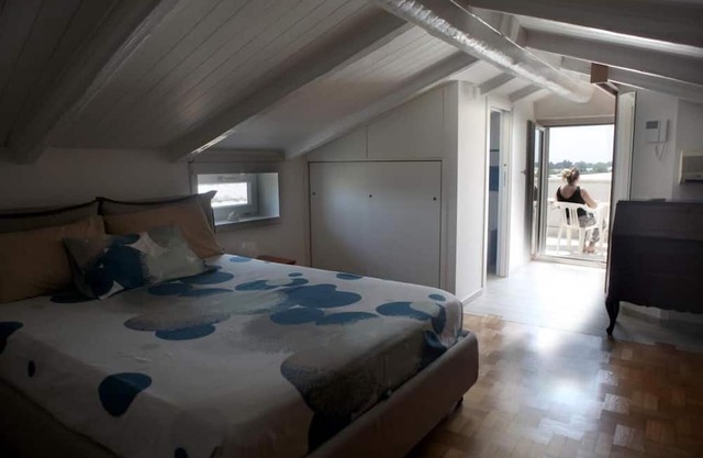 Salerno Costa Amalfi - Airport Salerno con studio di registrazione audio/video