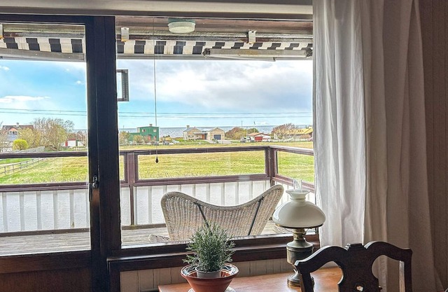 6 person holiday home in LAHOLM