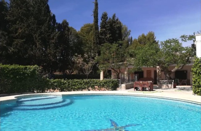 Holiday Home 'Bosque De Hornillos' with Private Pool, Private Garden and Wi-Fi
