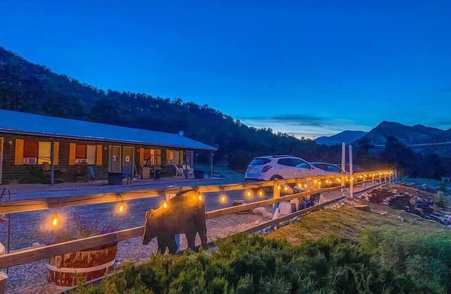 Black Bear Lodge 5 Su