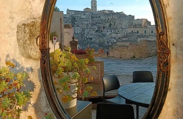 Camere Indipendenti con Terrazzo a Matera