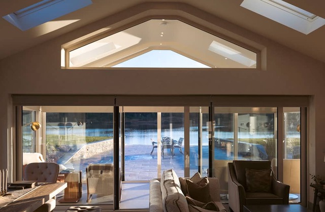 beautiful lakeside cottage situated in the heart of connemara