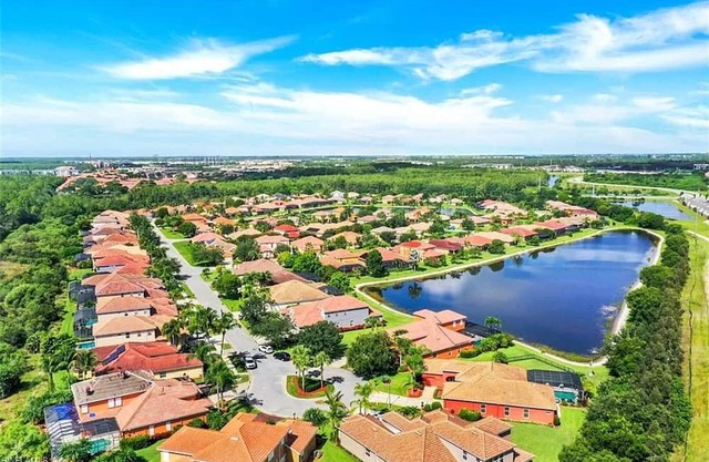 Entire Home in Fort myers