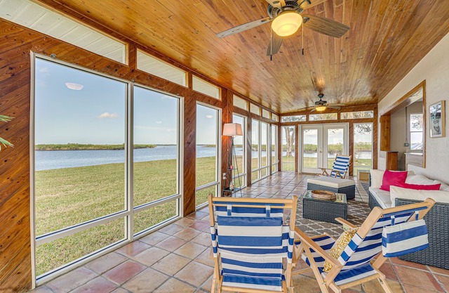 Gulf Front Spring Hill Getaway w/Grill & Dock!