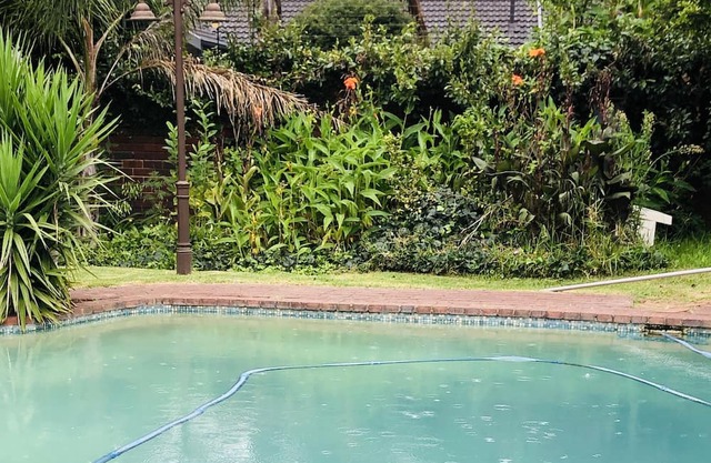 Stay on Baker Road, Gauteng No Loadshedding