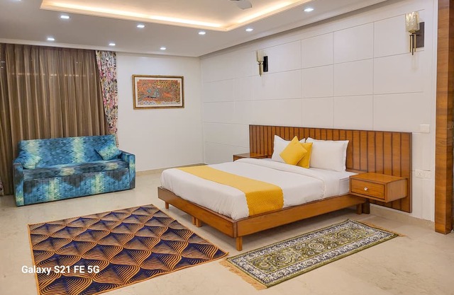 BnBBuddy- Pratishtha 1 @2bhk, DLF Phase 1 Gurugram