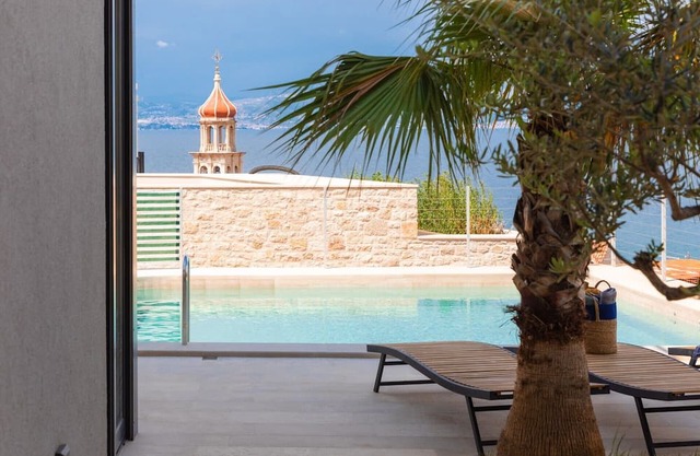 Luxury Villa Galerija Sutivan on the island of Brač
